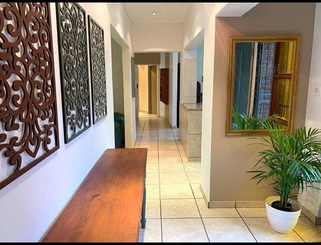 3 BEDROOM HOUSE FOR SALE IN THREE RIVERS EAST